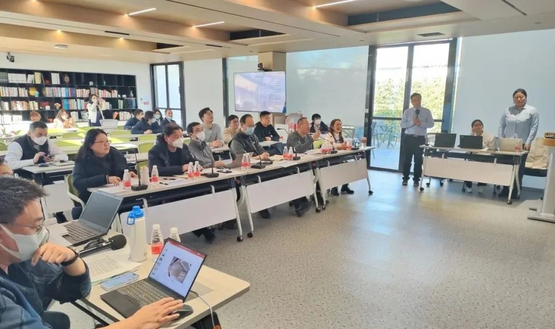 1674874727064029750.jpg 1674874727064029750.jpg